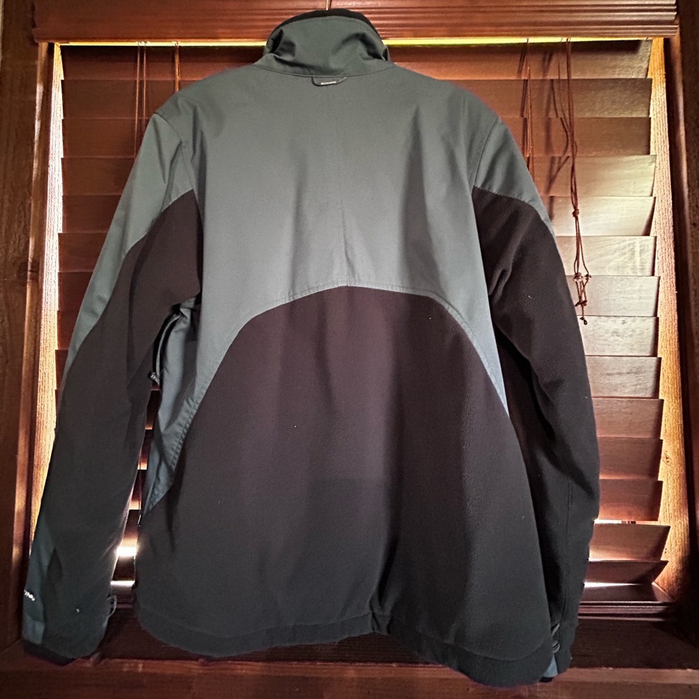 Columbia jacket, medium - Picture 2 of 3
